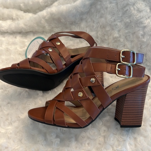New with tags, Andrew Geller brown wood stacked heel sandal - Picture 6 of 7